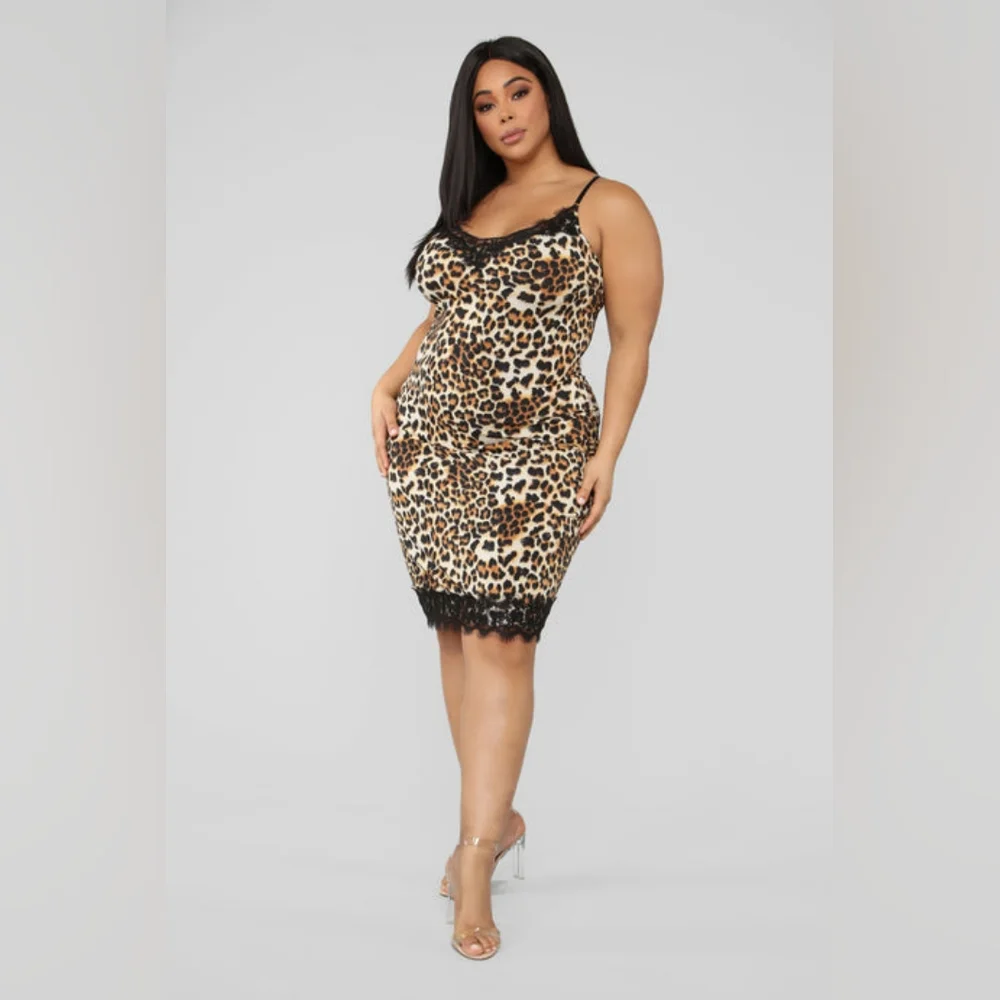 Fashion Nova Leopard Print Midi Dress with Black Lace - Picture 3 of 7
